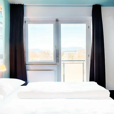 Hbf Hotel