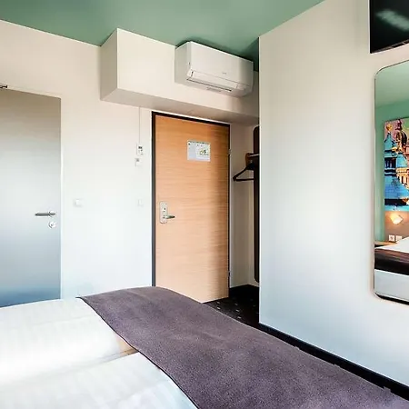 Hbf Hotel 2*