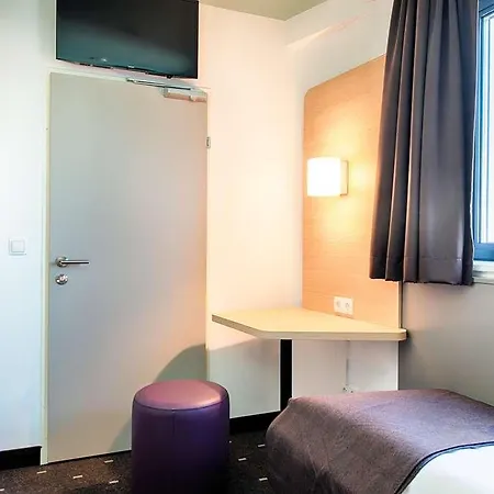 Hbf Hotel
