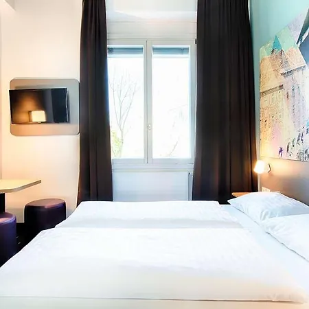 Hbf Hotel 2*