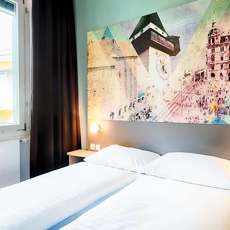 Hotel Hbf 2*