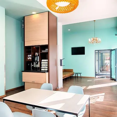 Hbf Hotel 2*